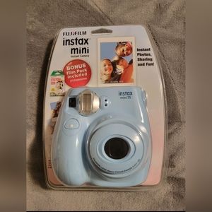Fuji instax mini 7S Camera